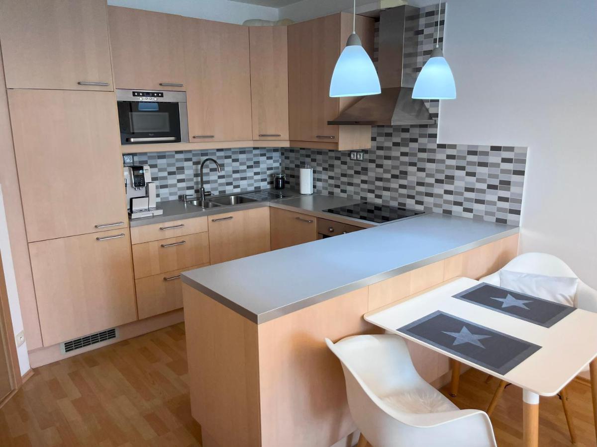2 Room Apartment With Terrace, New Building, Jegeho Bratislava Exterior foto